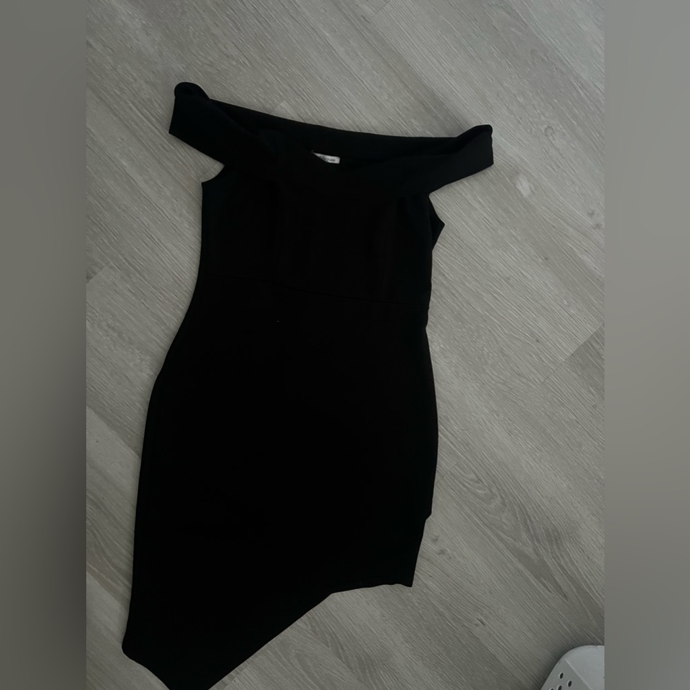 Charlotte Russe Slit Black Strapless Cocktail Dress / Size: M